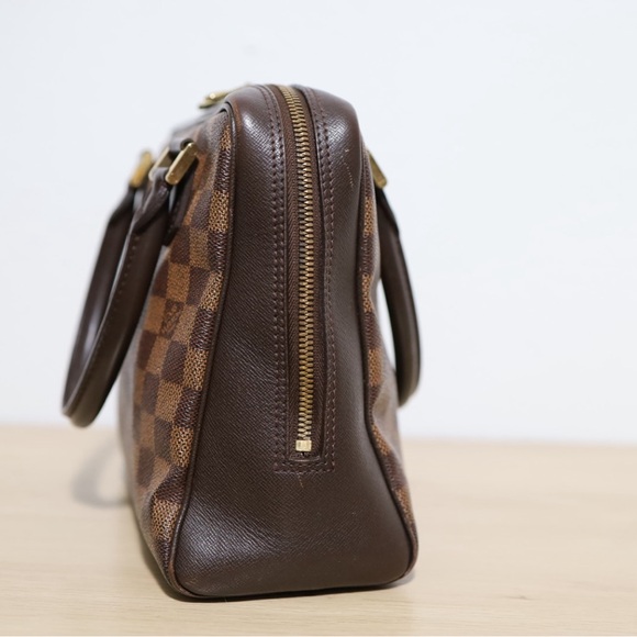 QUICK SALE $399 FIRM - Authentic Louis Vuitton Damier Ebene Brera Bag - Picture 3 of 16